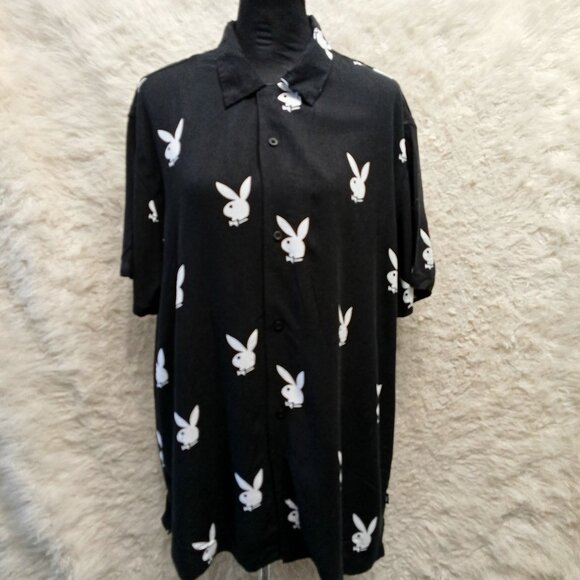 Playboy Man's Black and White Logo Button up Shirt Size XL - Picture 1 of 9